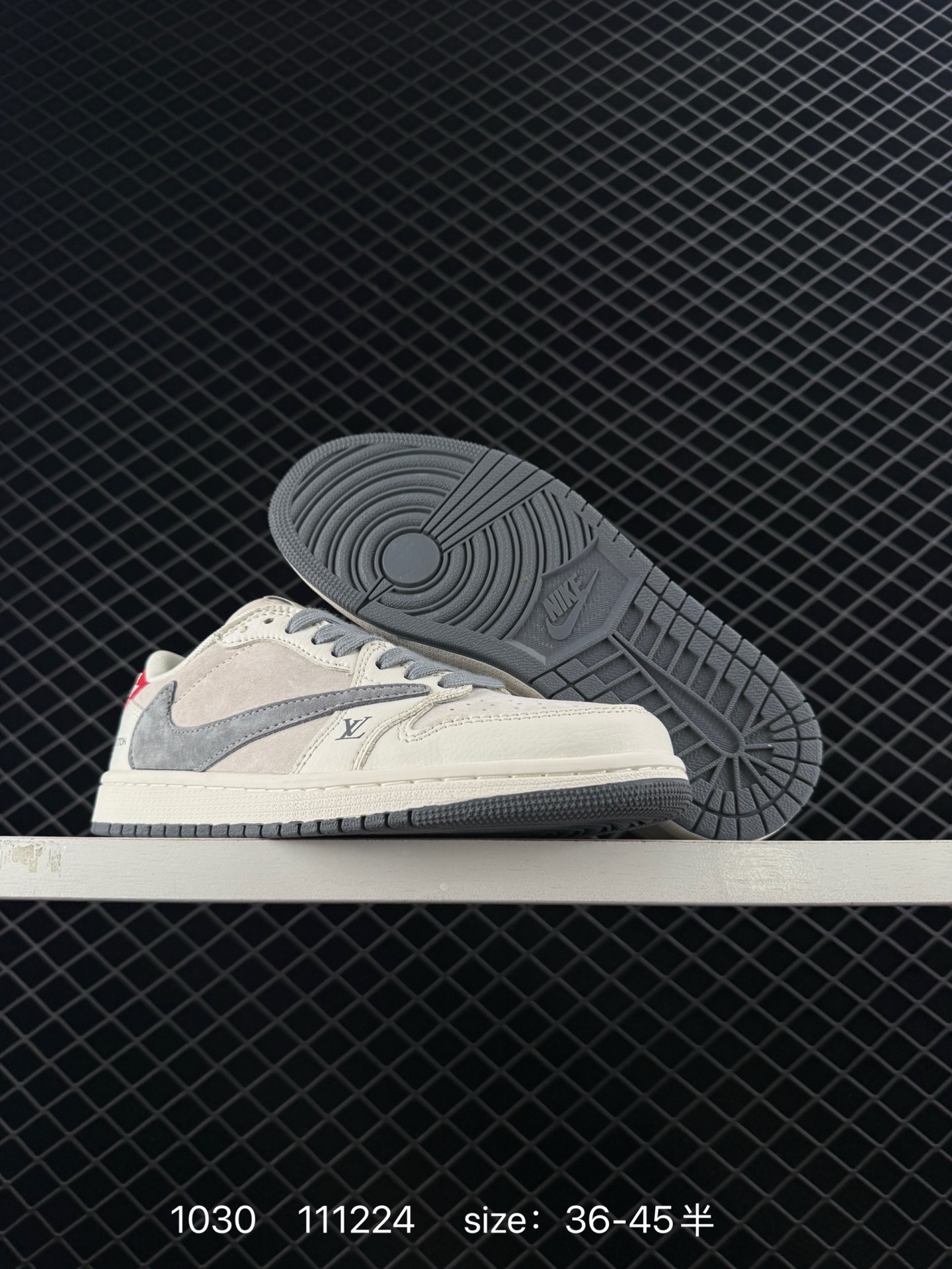 Nike Air Jordan 1 x Travis Scott